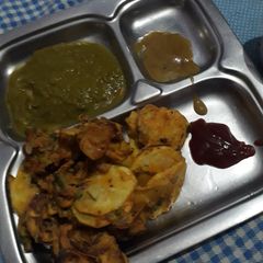 A picture of Potato pakode.