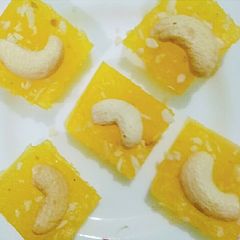 A picture of Karachi halwa.