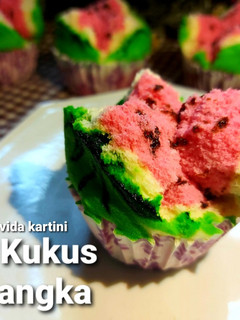 Foto resep Bolu Kukus Semangka