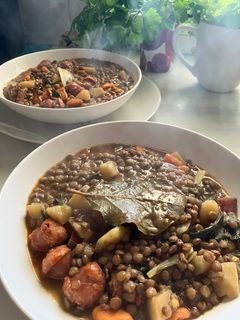Una foto de Lentejas con verduras y especias Sabor Cookpad. Come sano!