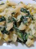 Mostacholi rallados con vegetales y salsa de queso. (Sin tacc)