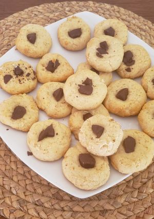 Una foto de Galletas con chocolate, sin huevo y sin azúcar
