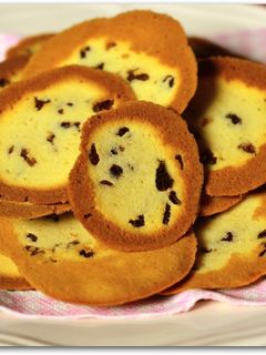 Фото Печенье с ромом и изюмом.