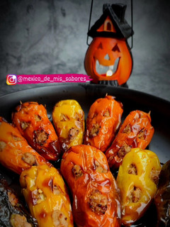 Una foto de 🎃 PAPRIKAS RELLENAS, VERSIÓN Halloween 🎃