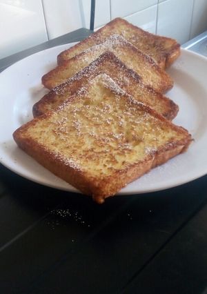 A picture of French Toast#Authorsmarathon#.