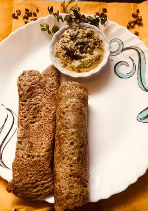 मुग डाळ डोसा (moong dal dosa recipe in marathi) रेसिपी चे मुख्य फोटो 
