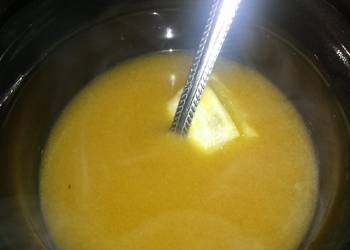How to Recipe Appetizing Chicken bone broth w thyme  lemon
