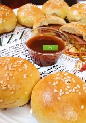 A picture of Pizza Buns.