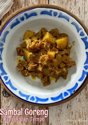 Foto resep Sambal Goreng Krecek Tempe dan Kentang