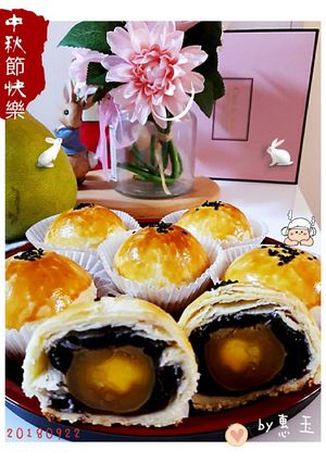 封面拍攝-2018蛋黃酥 的食譜成品照片