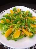 Ensalada de achicoria con naranja y nueces