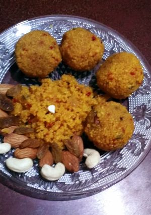 A picture of Motichoor laddoo.