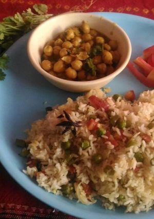 A picture of Mix veg pulao.