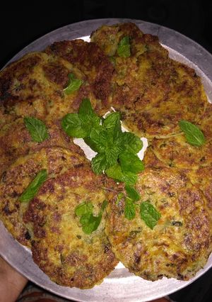 A picture of Mint aloo tikki.