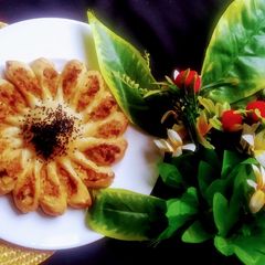 A picture of Chicken bread (sunflower 🌻).