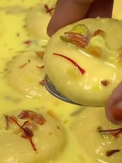 ரசமலாய் (Rasamalaai recipe in tamil) செய்முறை முக்கிய புகைப்படம்