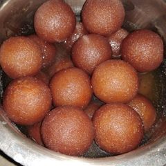 A picture of Khoya / Mawa Gulab Jamun.
