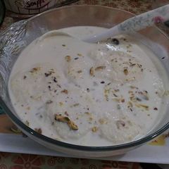 A picture of RasMalai.