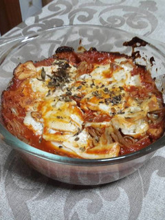 Una foto de Espaguetis gratinados sin gluten veganos