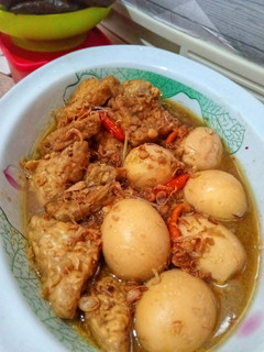 Foto resep Semur Telur Tahu Tempe Berempah