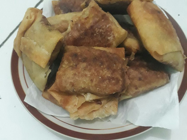 Cara Gampang Menyiapkan Martabak kornet telur, Enak Banget