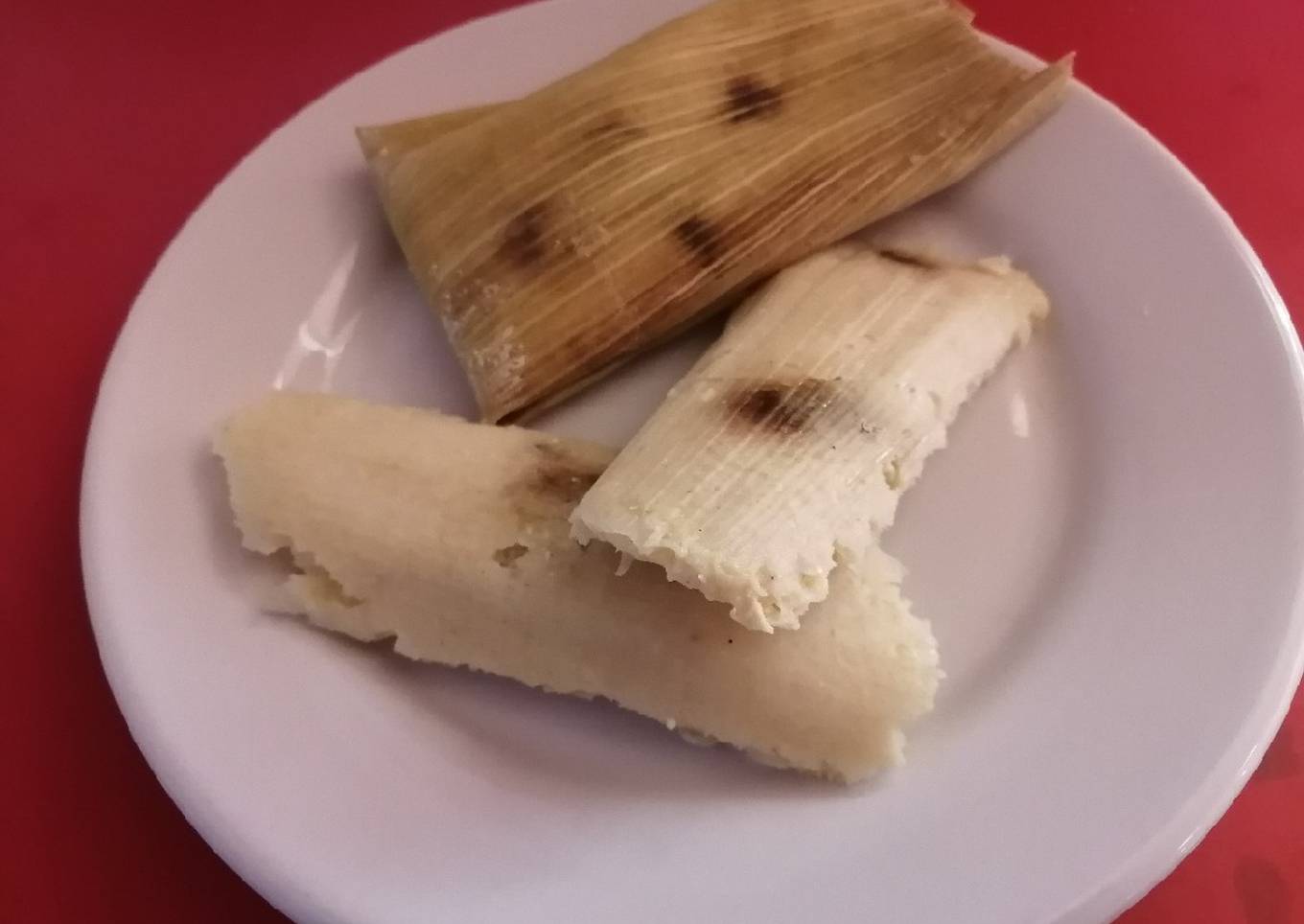 Tamalitos de elote y pasas