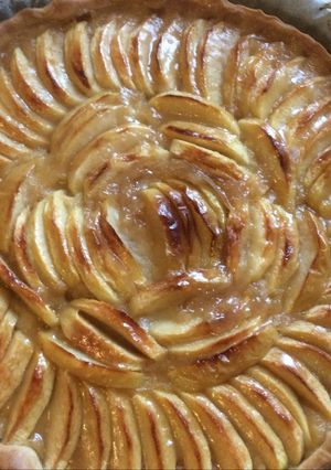 Hình của món Bánh táo (tarte aux pommes 🍎).