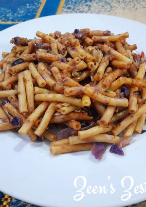 A picture of Maccheroni Pasta.