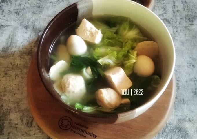 Resep Sup Sawi Bakso Tahu Telur Puyuh Oleh Neili Cookpad