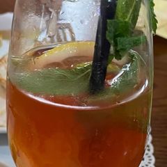 A picture of Lemon grass and mint green tea.