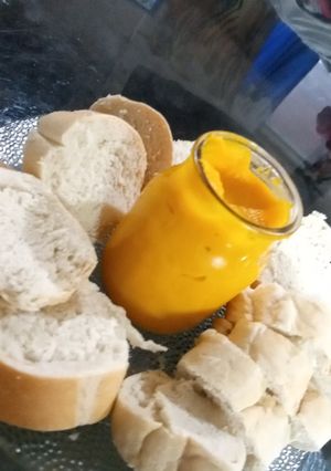 Una foto de Mayonesa vegana de zanahoria