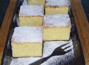 Pillekönnyű grízes-túrós kevert recept fotója