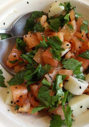 Foto principal de Ensalada sencilla y depurativa con apio