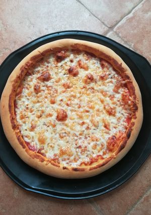 Egyszerű pizza recept fotója