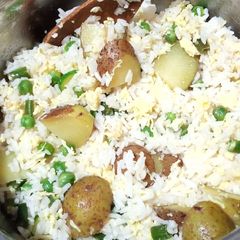 Vegetable egg rice A picture of Vegetable egg rice.