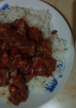 A picture of Wet fry beef with rice.