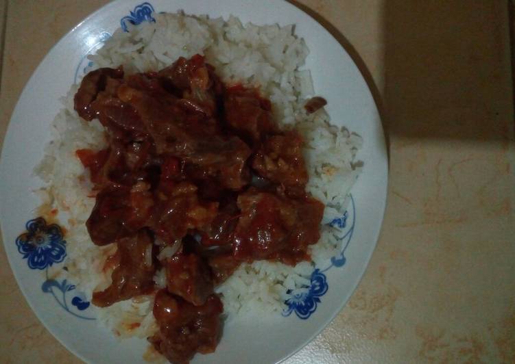 Wet fry beef with rice