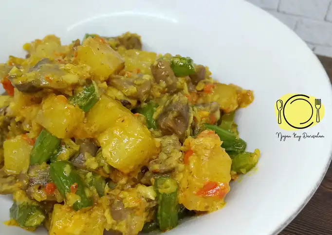 Sambal goreng buncis, kentang, ampela ayam