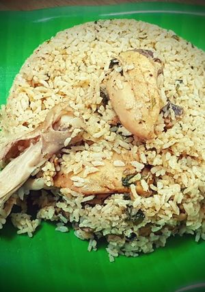 A picture of Thalappakattu Chicken Biryani.