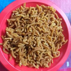 A picture of Murukku.