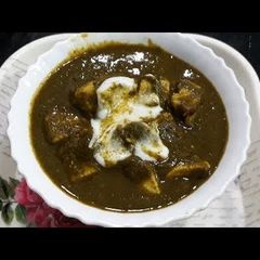 A picture of Palak Paneer.