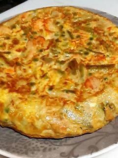 Una foto de Tortilla de menestra y mozzarella