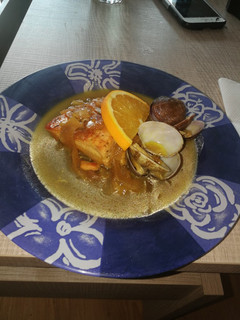 Una foto de Salmón a la naranja