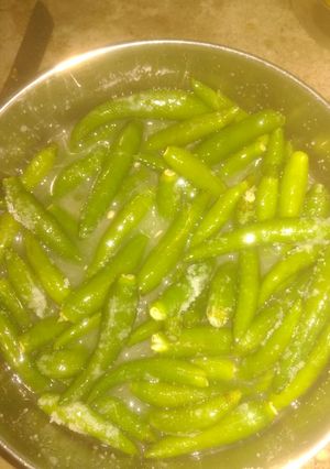 हरी मिर्ची पानी का अचार पानी (hari mirchi pani ka achar pani recipe in Hindi) रेसिपी मुख्य फोटो