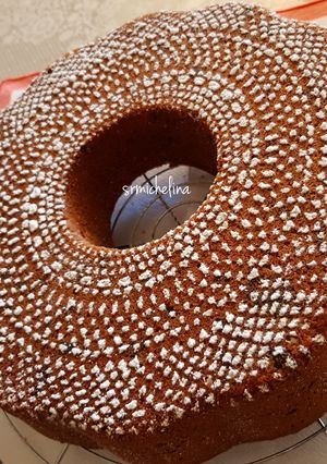 Foto di Ciambella di mandorle e cioccolato fondente 🍫