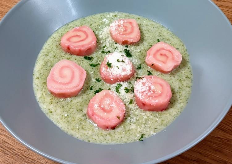 ★Spiral Gnocchi with Cup soup sauce ★
