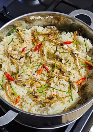 Foto resep Nasi Liwet Daun Jeruk Teri Jengki