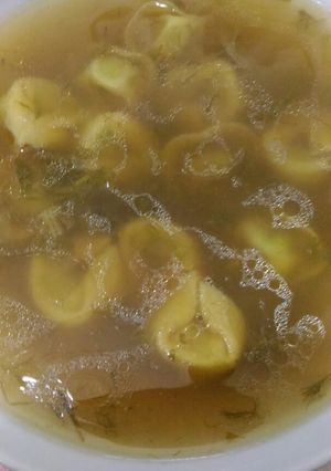 Foto di Tortelli ricotta e spinaci in brodo