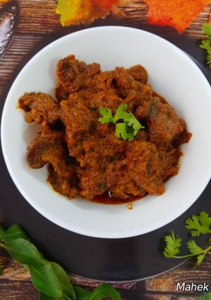 কষা মাংস (kosha mangsho recipe in bengali)) রেসিপির প্রধান ছবি