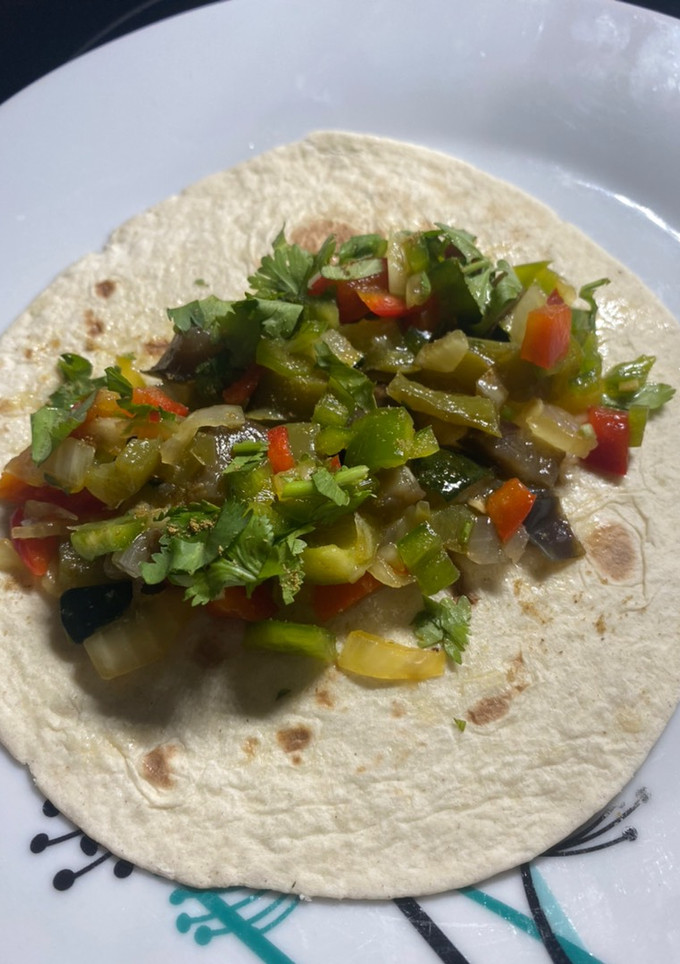 Una foto de Tacos de verduras asadas